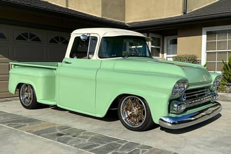 1958 Chevrolet Apache 3100 Stepside
